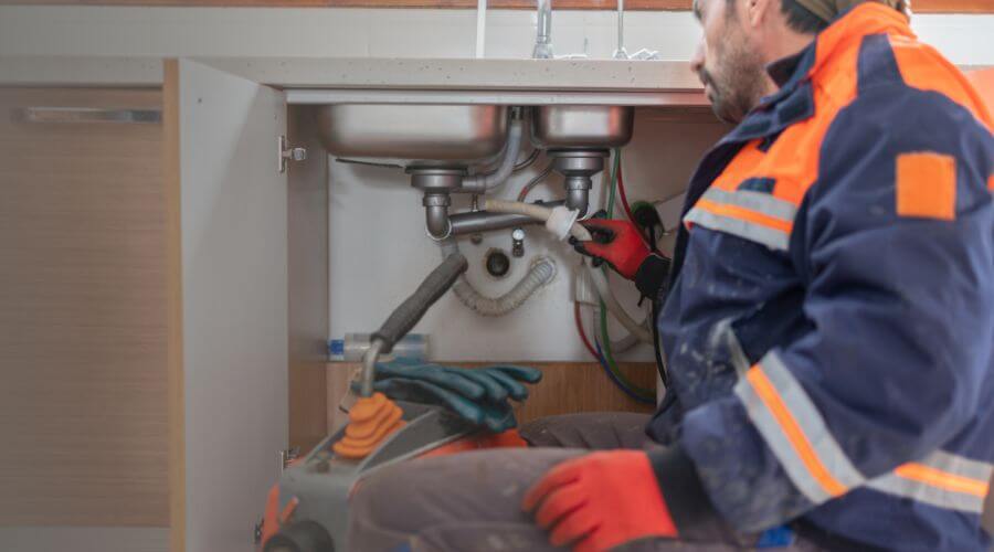 Professional slab leak plumber services in Cumby, TX